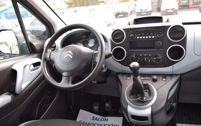 Citroen Berlingo cena 34800 przebieg: 150756, rok produkcji 2014 z Dobrzyca małe 667
